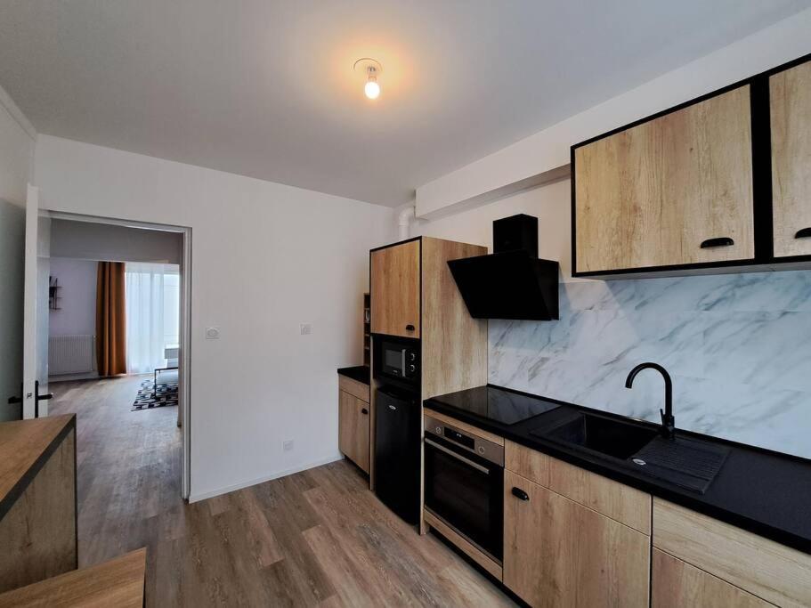 Camden - Exterieur Et Parking Apartment Reims Exterior foto