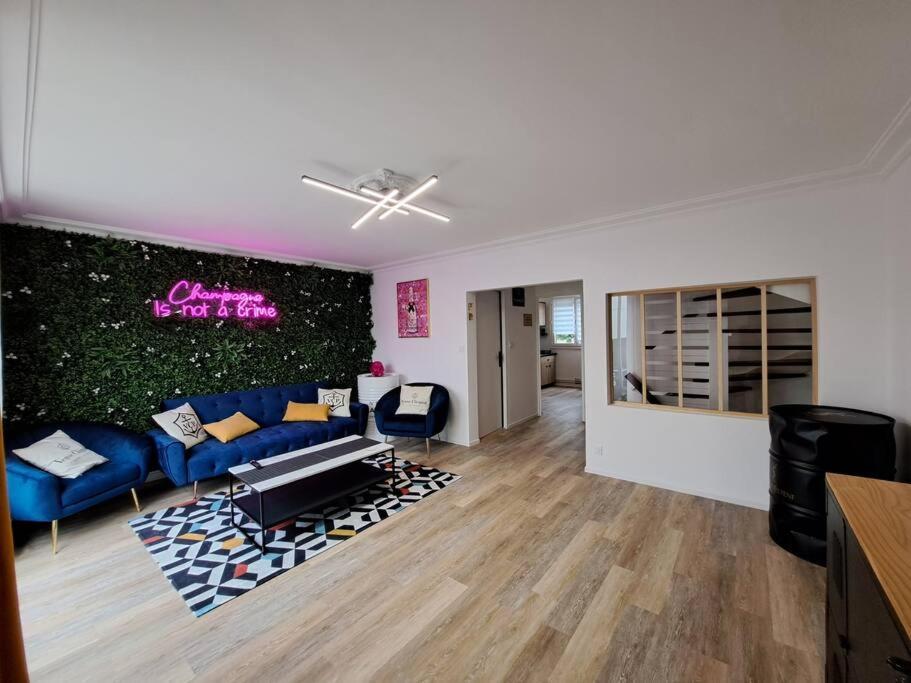 Camden - Exterieur Et Parking Apartment Reims Exterior foto